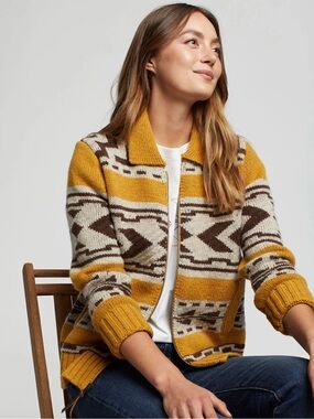 EUC, Pendleton Shetland wool sweater, women’s generous small.